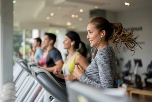 gym members running on treadmills in st cloud gym