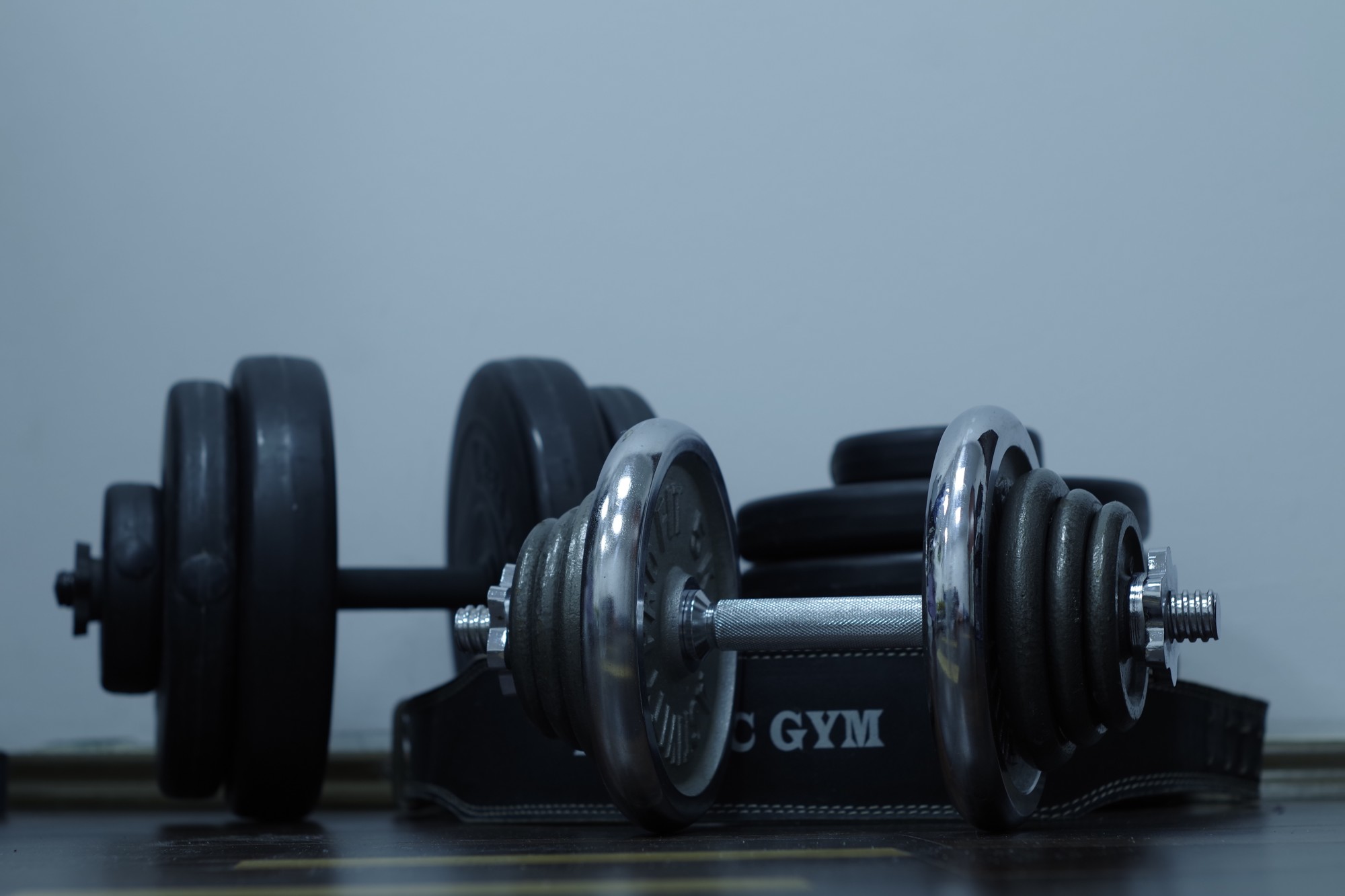 Simple exercises with online weights