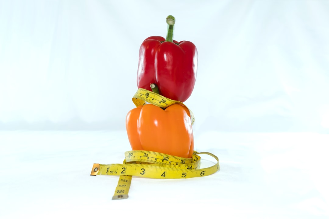nutrition tips for building muscle and losing fat